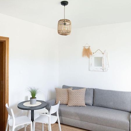Dom Latarnika Apartment Jaroslawiec Ngoại thất bức ảnh