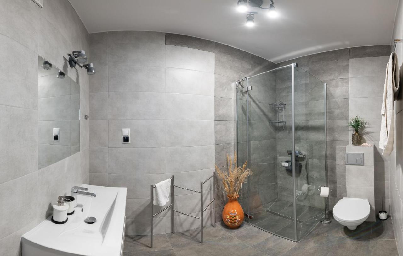 Dom Latarnika Apartment Jaroslawiec Ngoại thất bức ảnh