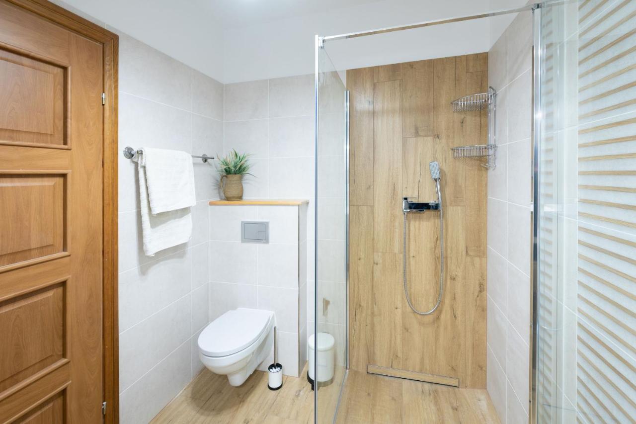Dom Latarnika Apartment Jaroslawiec Ngoại thất bức ảnh
