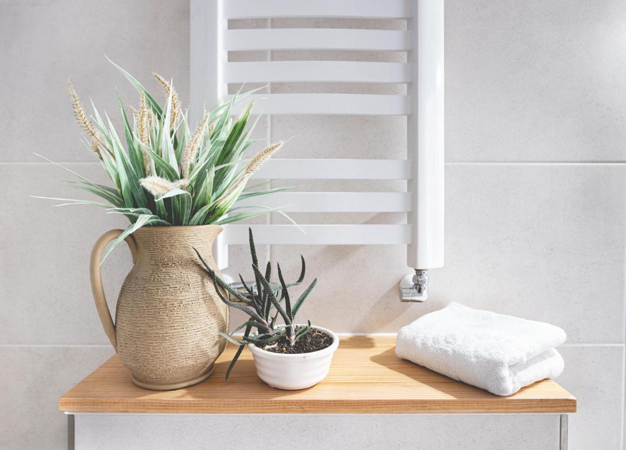Dom Latarnika Apartment Jaroslawiec Ngoại thất bức ảnh